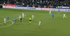 老佛爷脸疼？解雇阿隆索2天后，皇马创5年新耻！42岁新帅茫然插兜