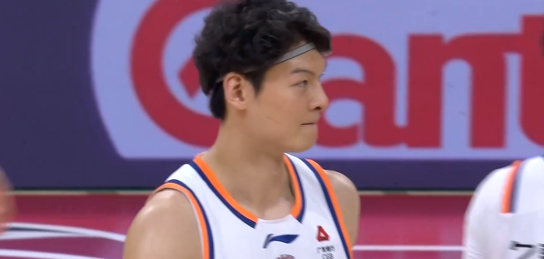 开云官网-大鲨鱼，四连胜！