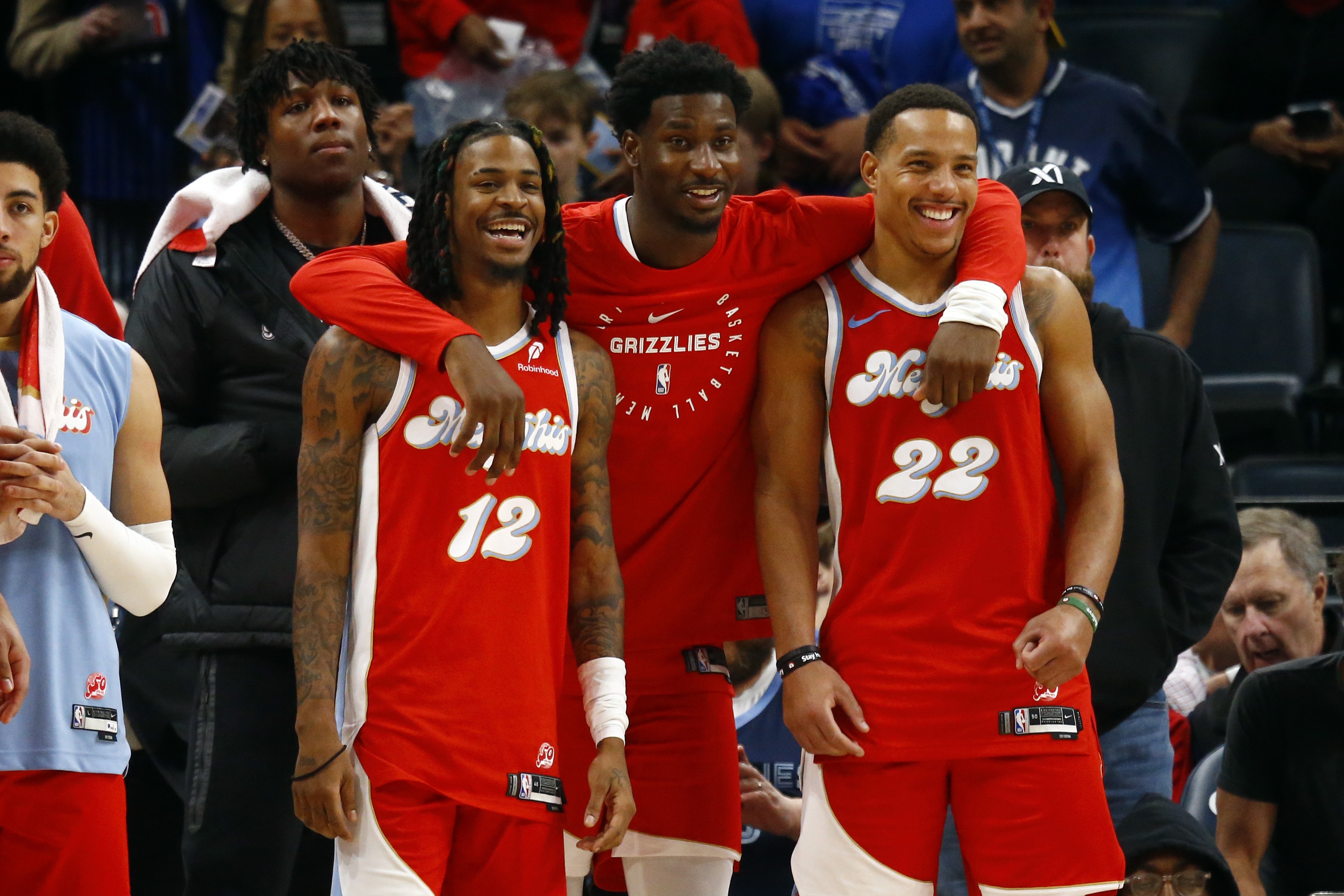 kaiyun-交易截止日复盘：骑士&amp;奇才&amp;灰熊大赢特赢！独行侠&amp;爵士输惨