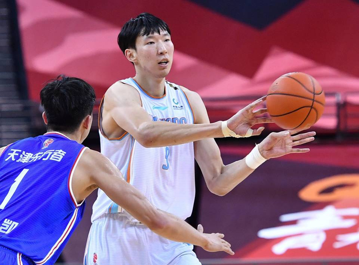 开云体育官网-周琦NBA总薪水950万，实际到手有多少？说出来你别不信|休斯敦火箭队|合同|球员|薪资|保障_新浪体育_新浪新闻