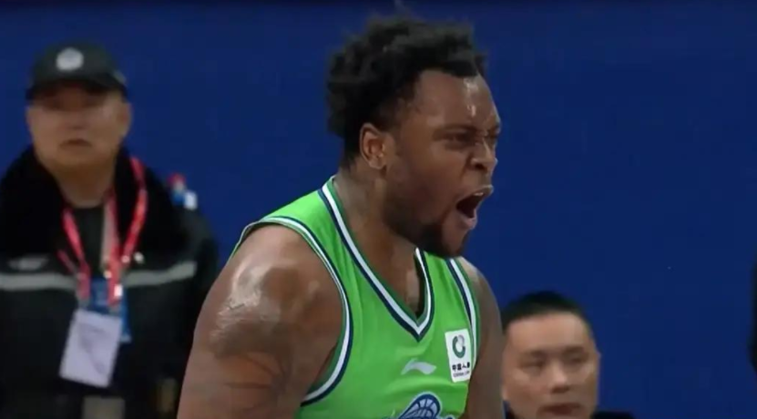 CBA常规赛打完！这些水货外援都要全部走人，一个不留